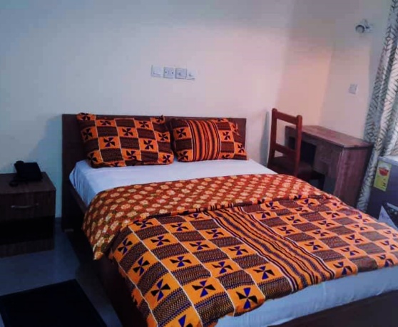 Room image description